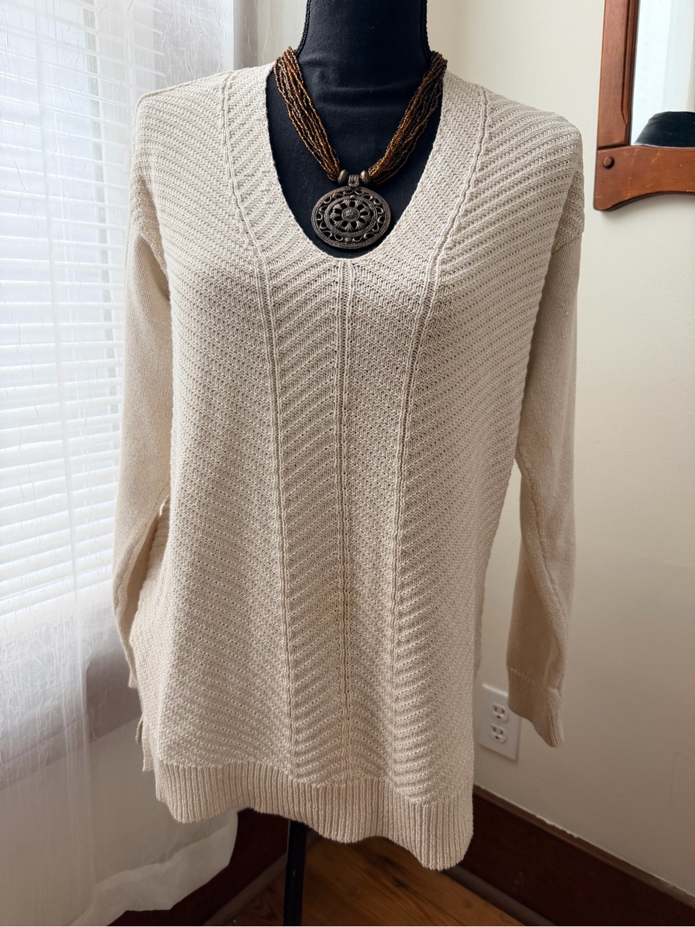 Chaps Cream V-Neck Textured Knit Sweater